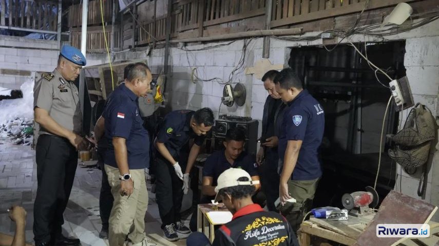 Aparat Polres Metro Bekasi menggelar operasi untuk menekan peredaran narkoba di wilayahnya